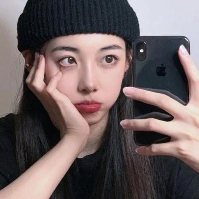 伊莉莎与玛瑟拉